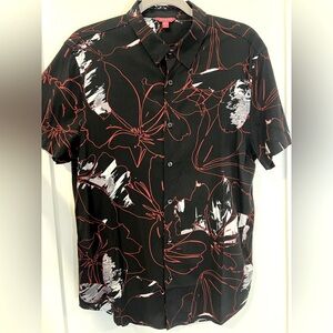 GUESS Men’s M Floral Short Sleeve Button Down Shirt